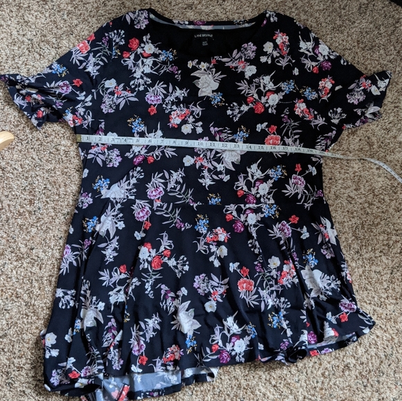 (Lane Bryant) Blue Floral Diagonal Blouse 18/20 - Picture 2 of 10